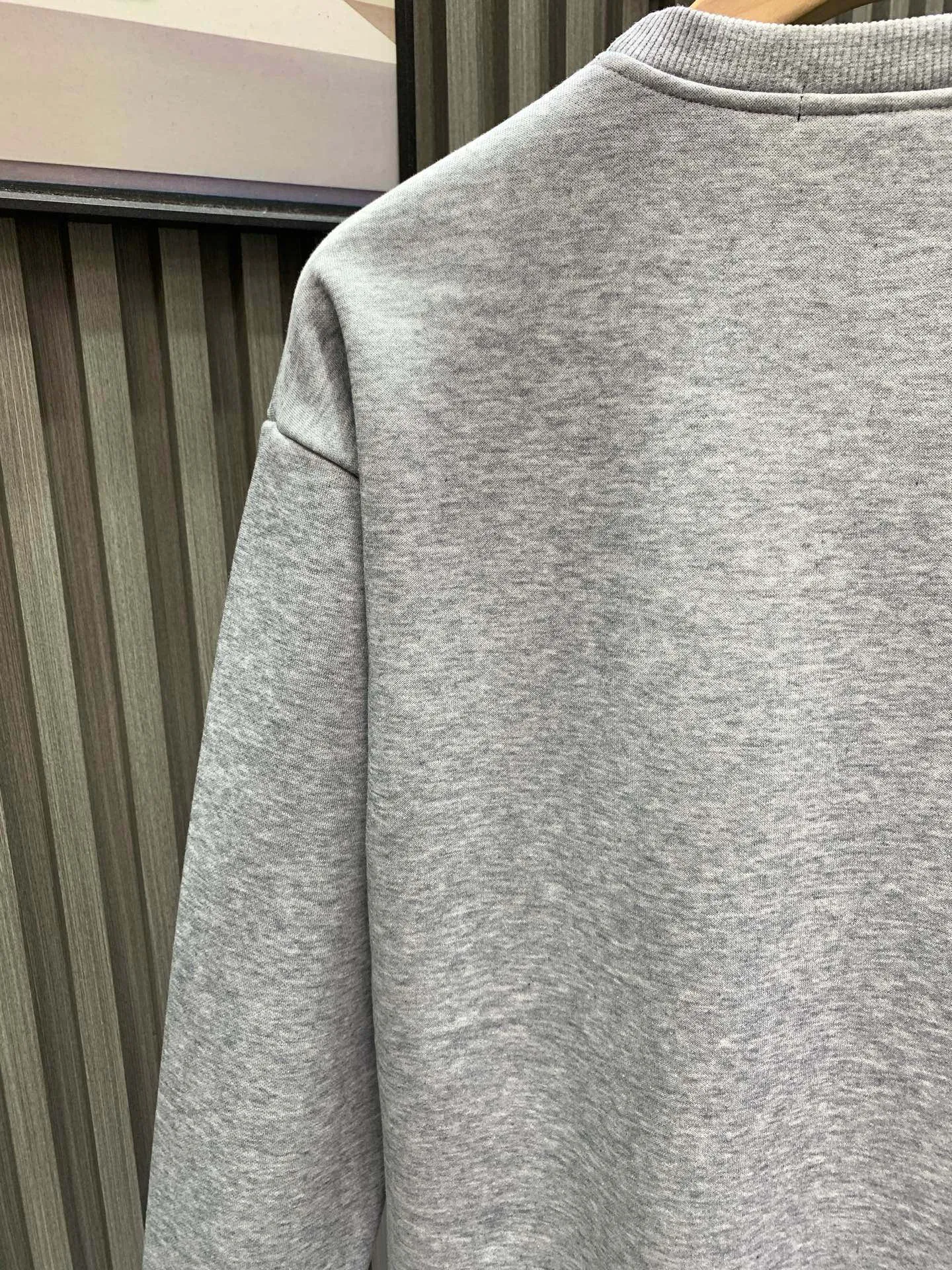 🅿️250 gray